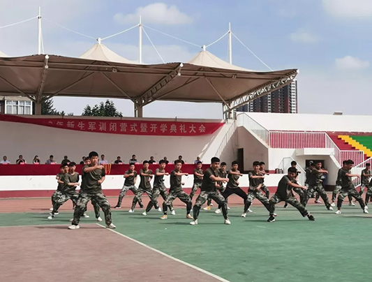 “驕陽無懼，奮勇向前” ——2019年高一新生軍訓(xùn)