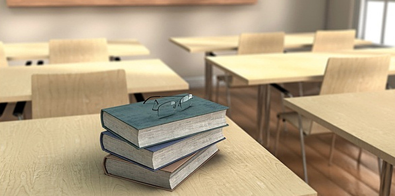 保定市第四職業(yè)中學(xué) 向新疆且末縣捐贈(zèng)圖書(shū)的倡議書(shū)