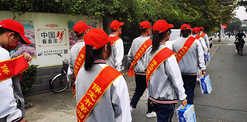 樹敬老之風(fēng)，促社會文明